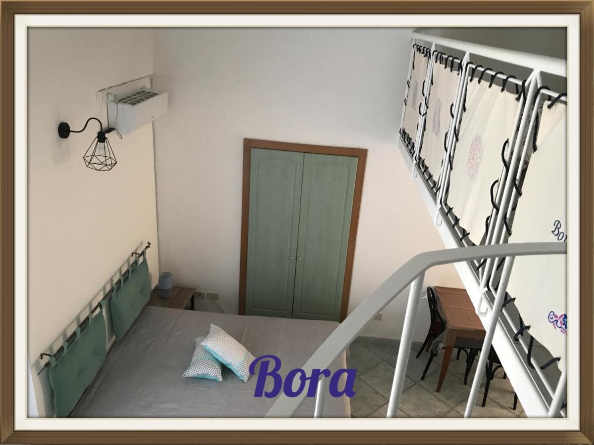 Casa Vacanze Valedora 폰차 외부 사진